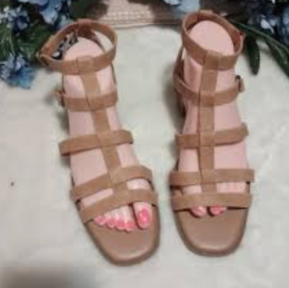 Lucky Brand Strappy Sandals